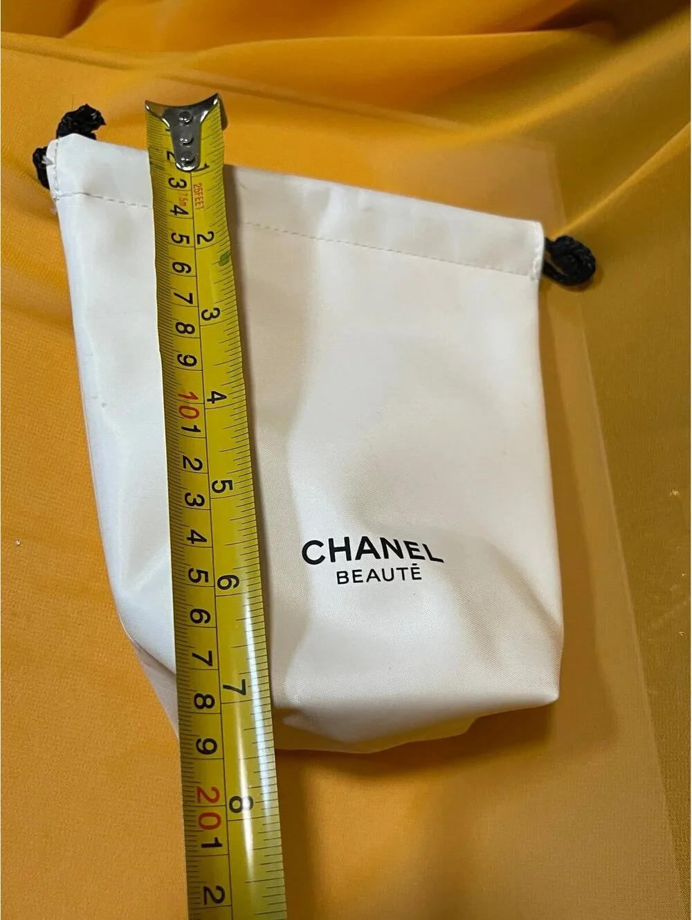 Chanel Beauté White Drawstring Cosmetic Pouch